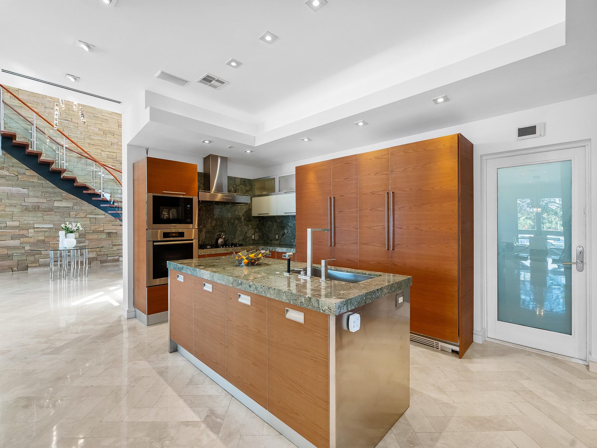 Coral Ridge - Residential