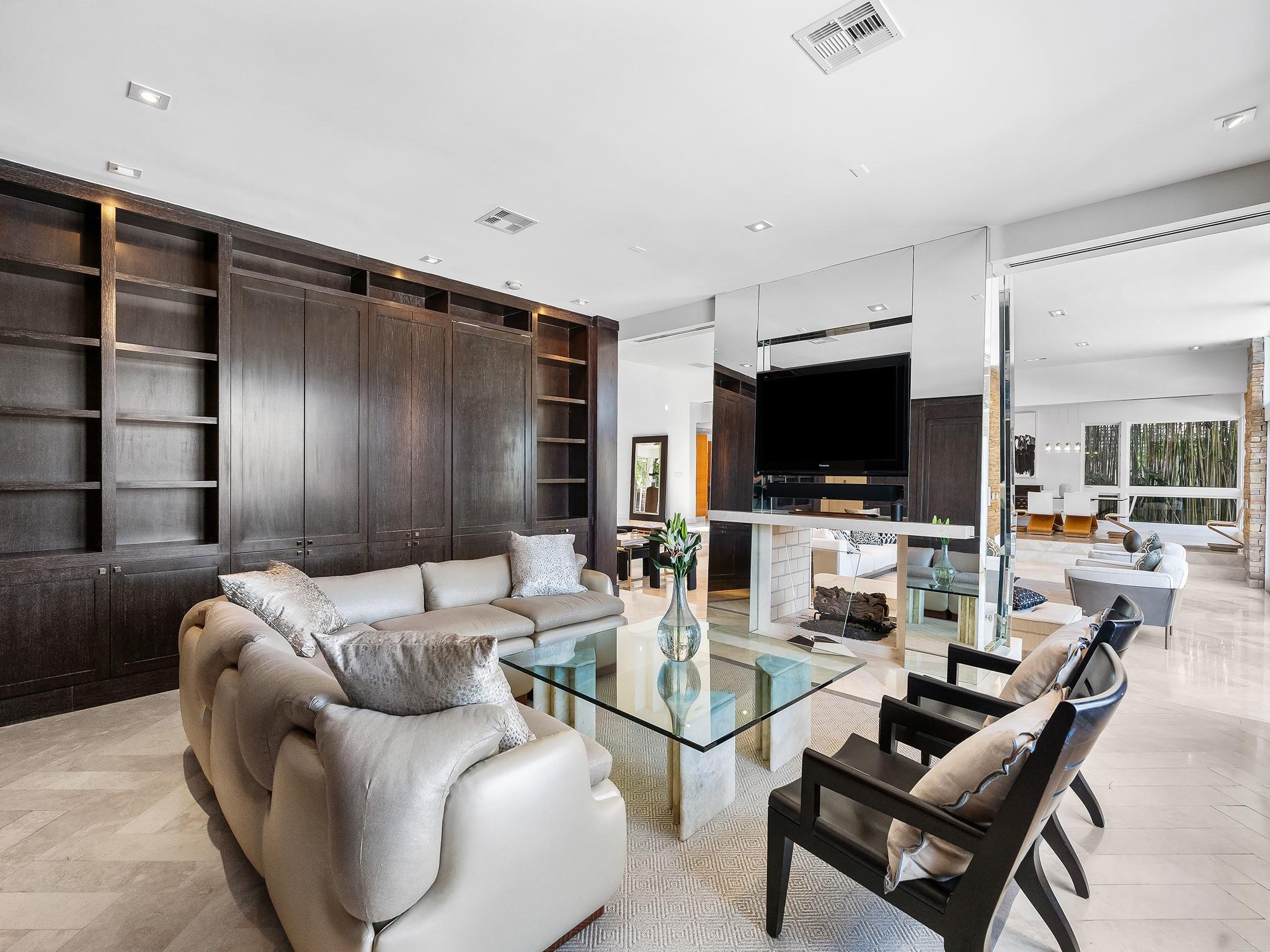 Coral Ridge - Residential