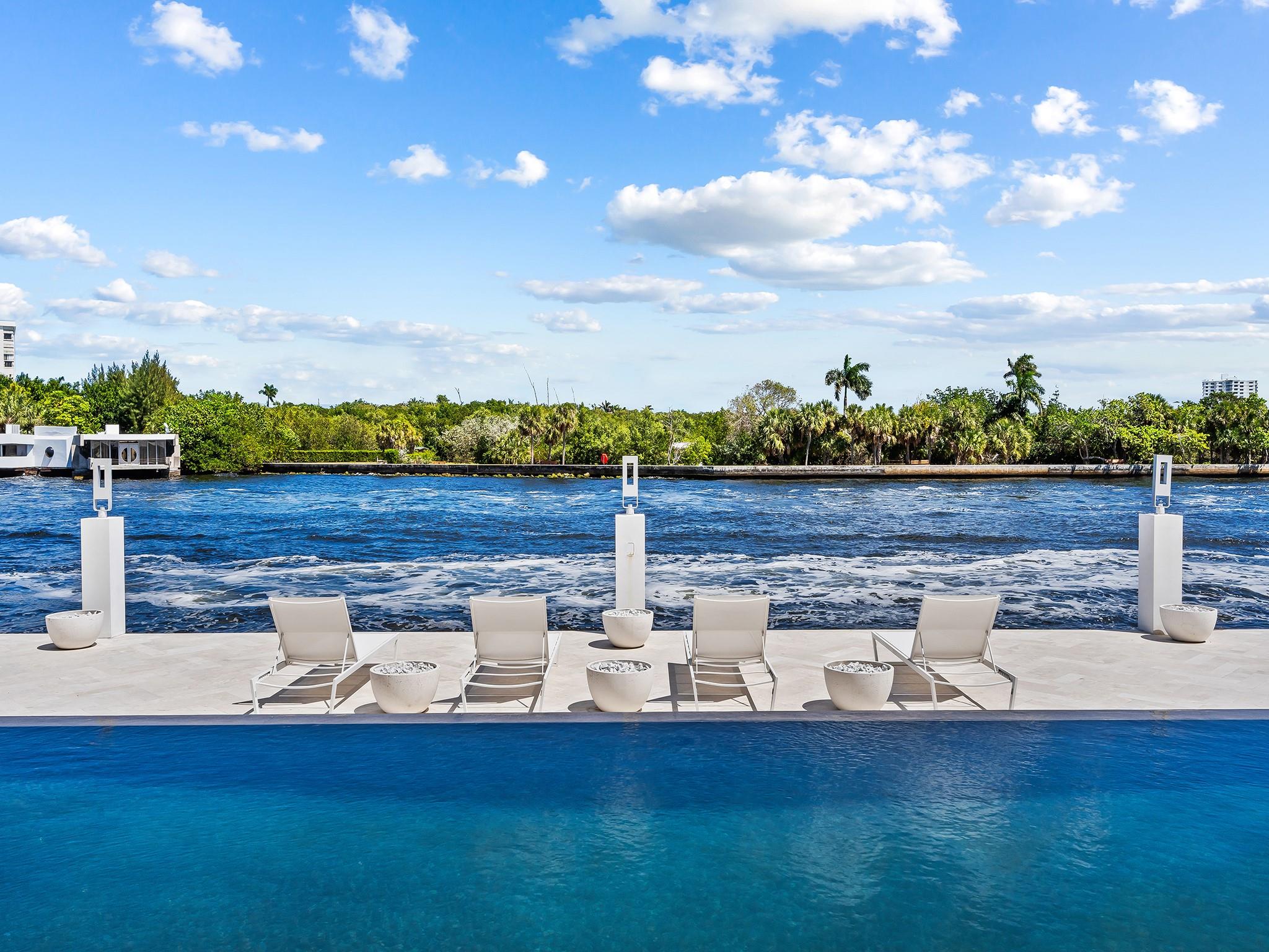 Coral Ridge - Residential