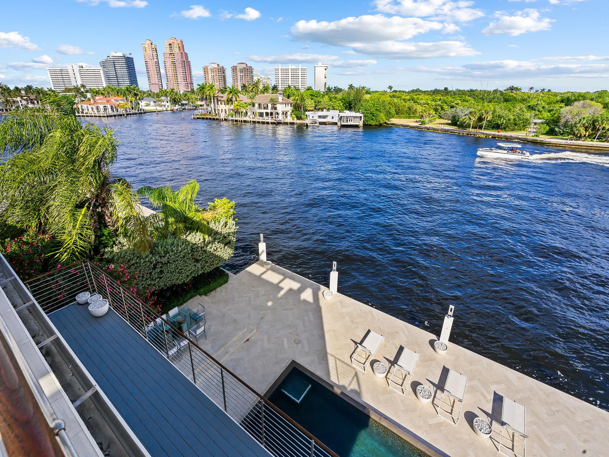 Coral Ridge - Residential