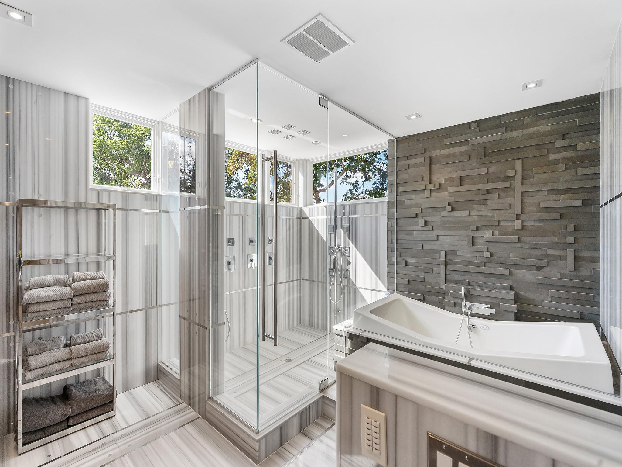 Coral Ridge - Residential