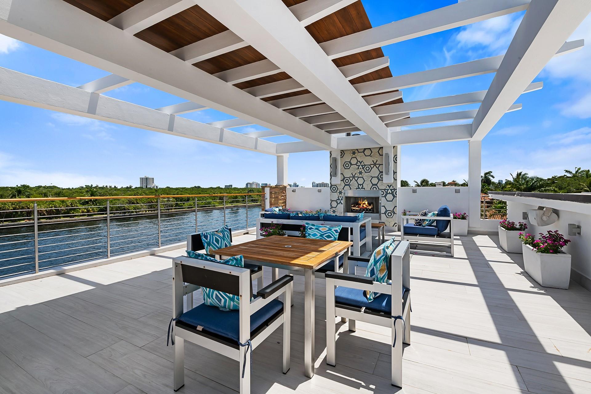 Coral Ridge - Residential