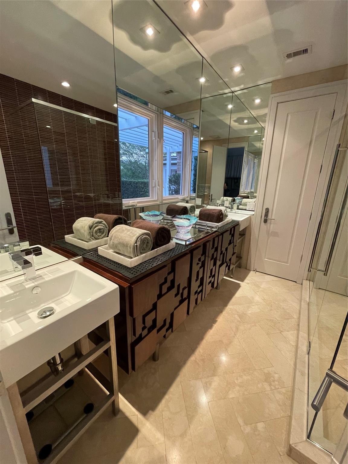 Coral Ridge - Residential