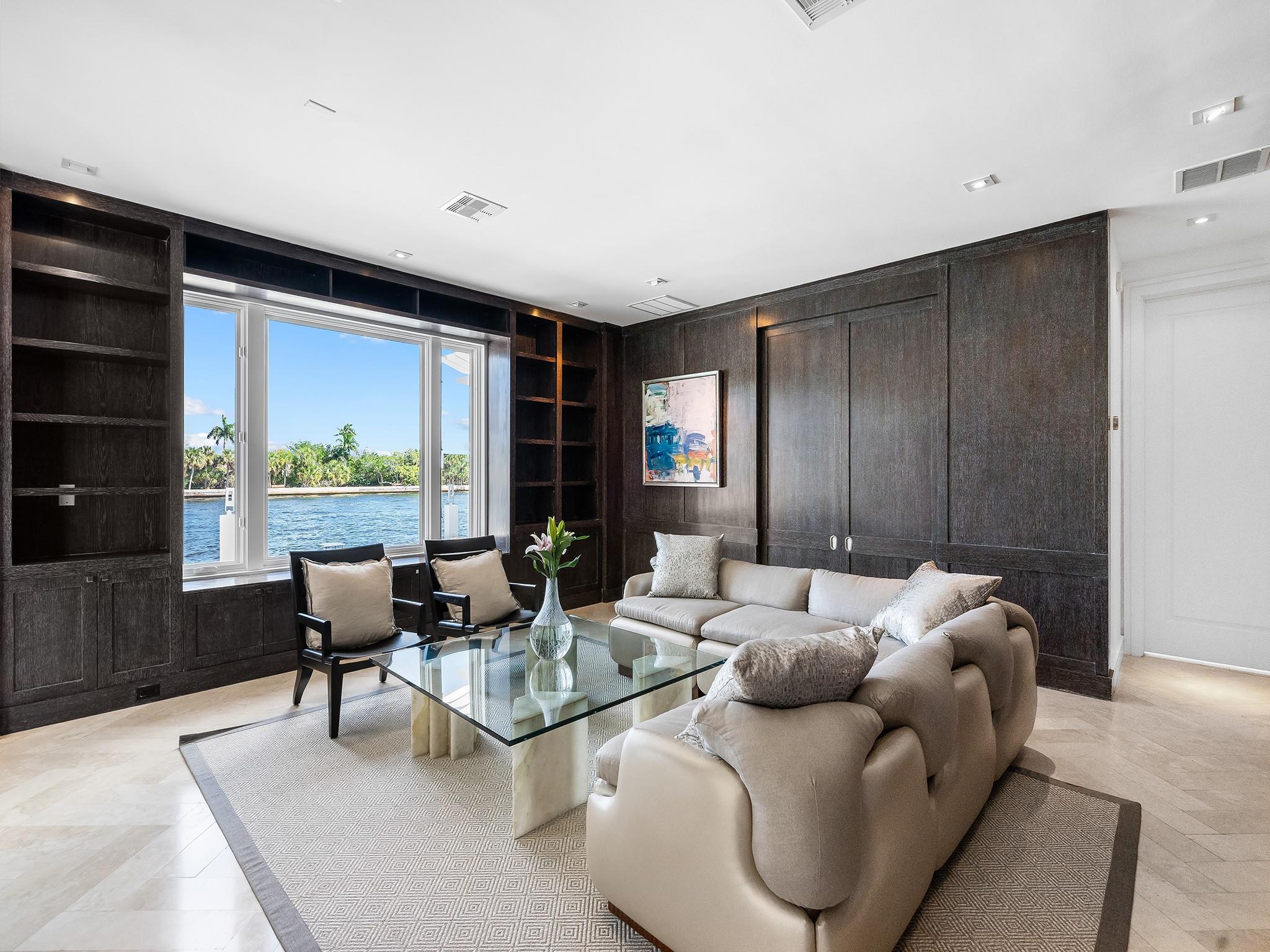 Coral Ridge - Residential