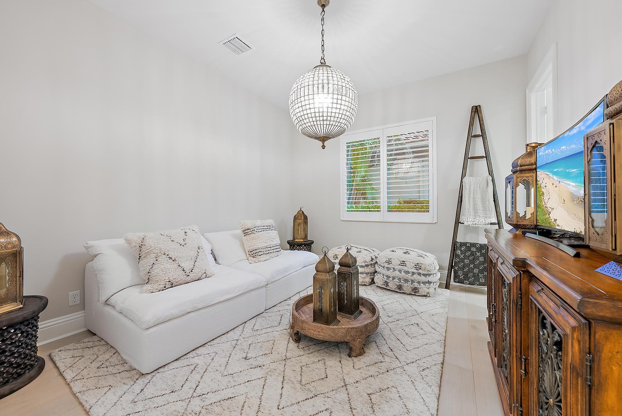 IBIS GOLF AND COUNTRY CLU - Residential