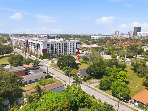 Tiny photo for 440436 NW 7th Terrace, Fort Lauderdale, FL 33311 (MLS # B26052353)