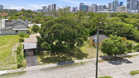 Tiny photo for 440436 NW 7th Terrace, Fort Lauderdale, FL 33311 (MLS # B26052353)