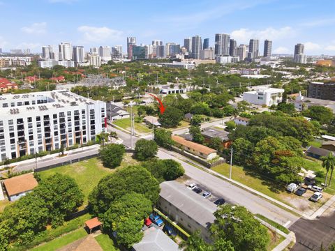 Tiny photo for 440436 NW 7th Terrace, Fort Lauderdale, FL 33311 (MLS # B26052353)