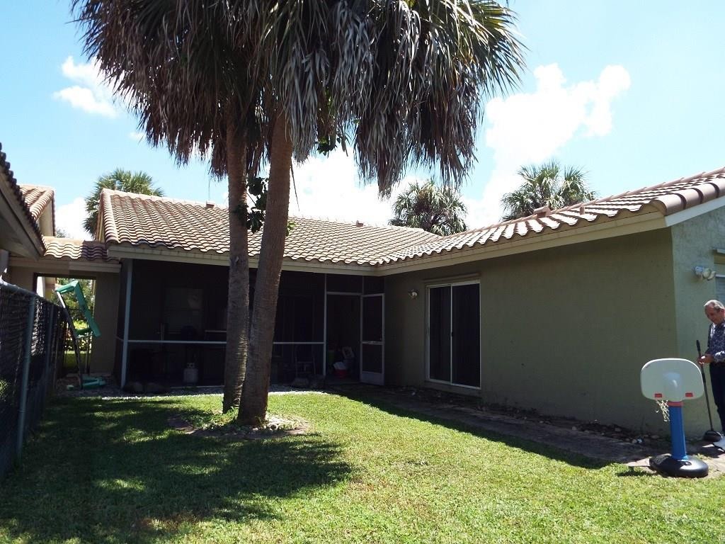 Coral Spgs University Dri - Residential