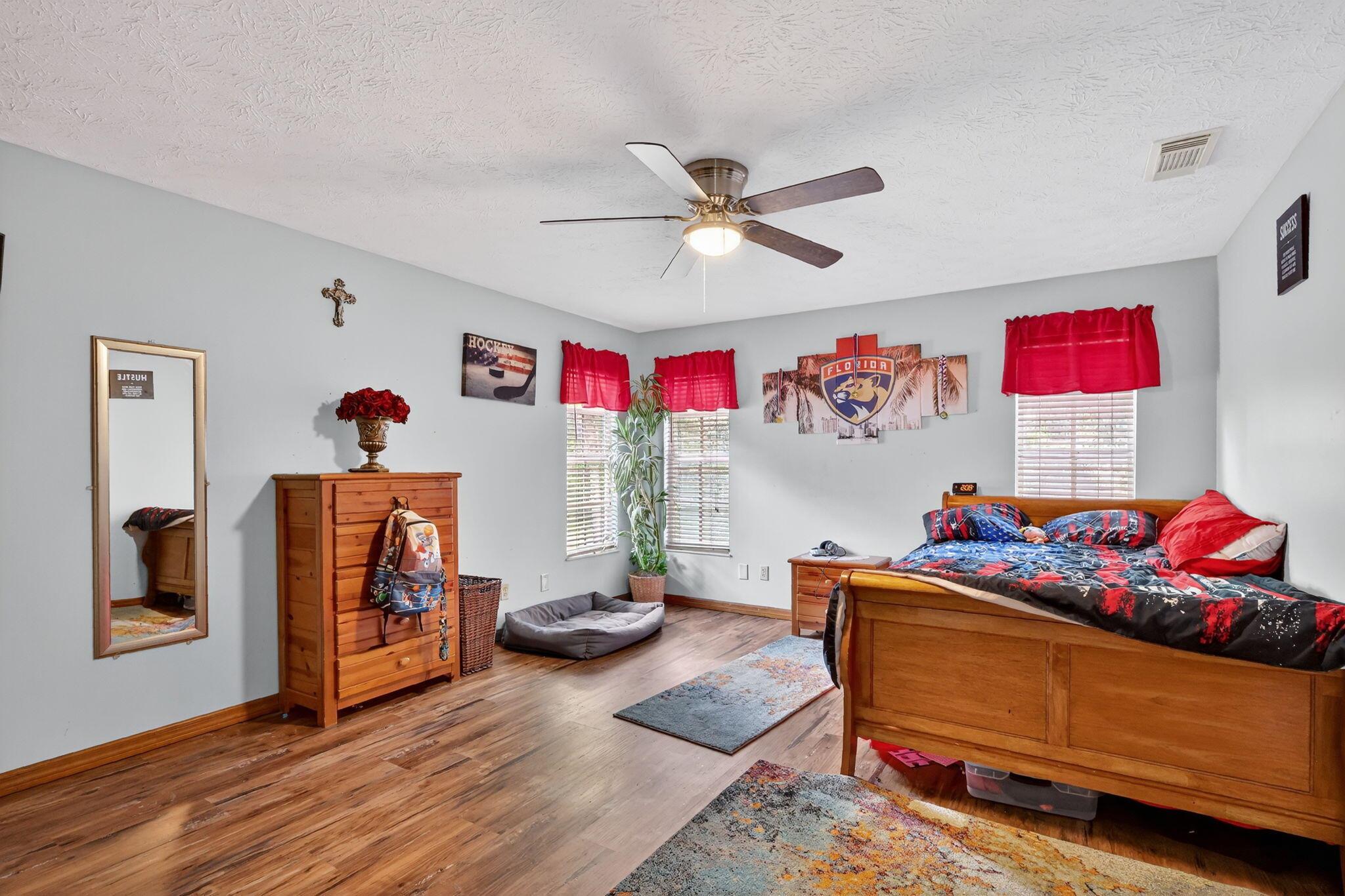 METES AND BOUNDS - Residential