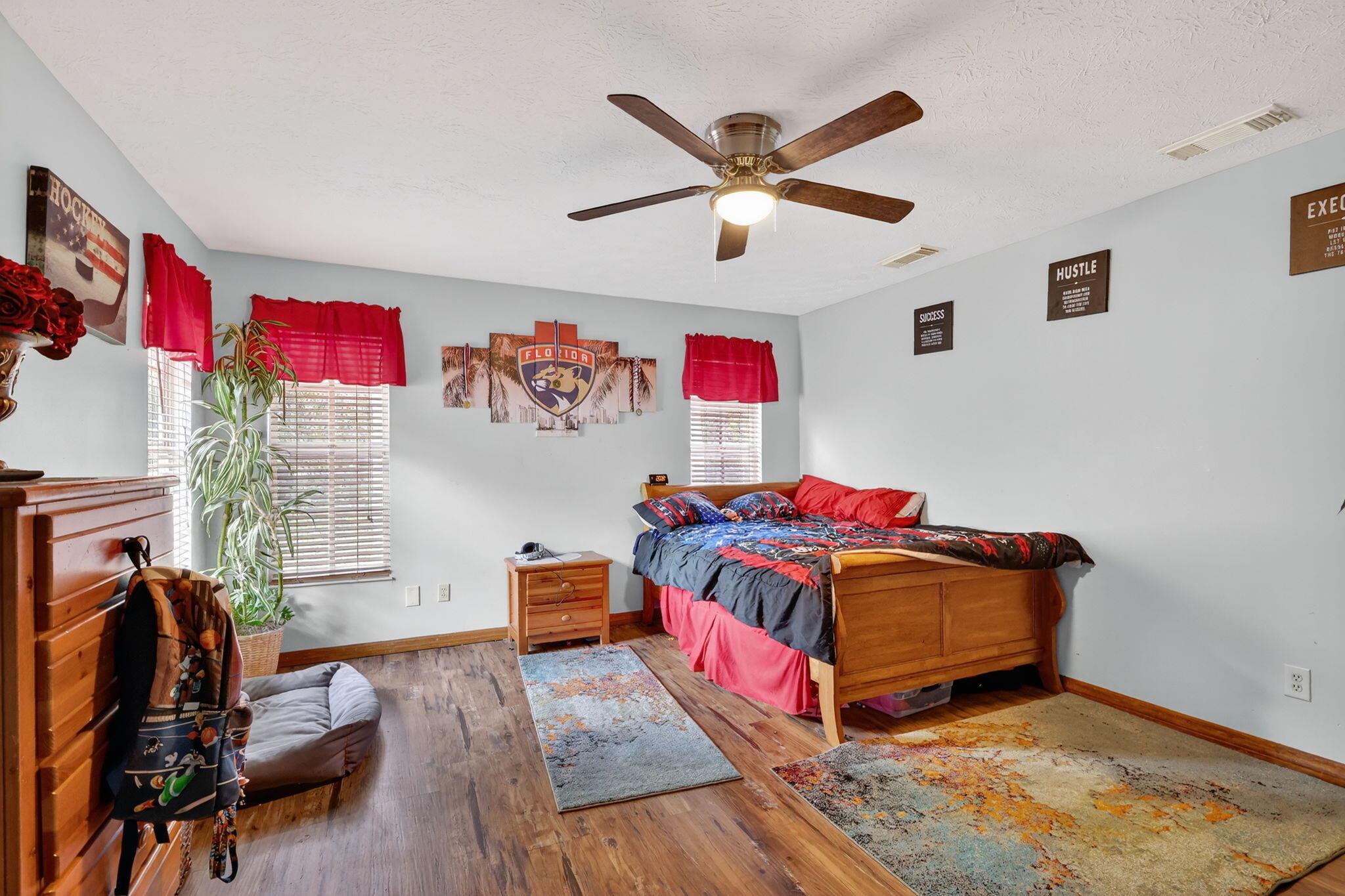 METES AND BOUNDS - Residential