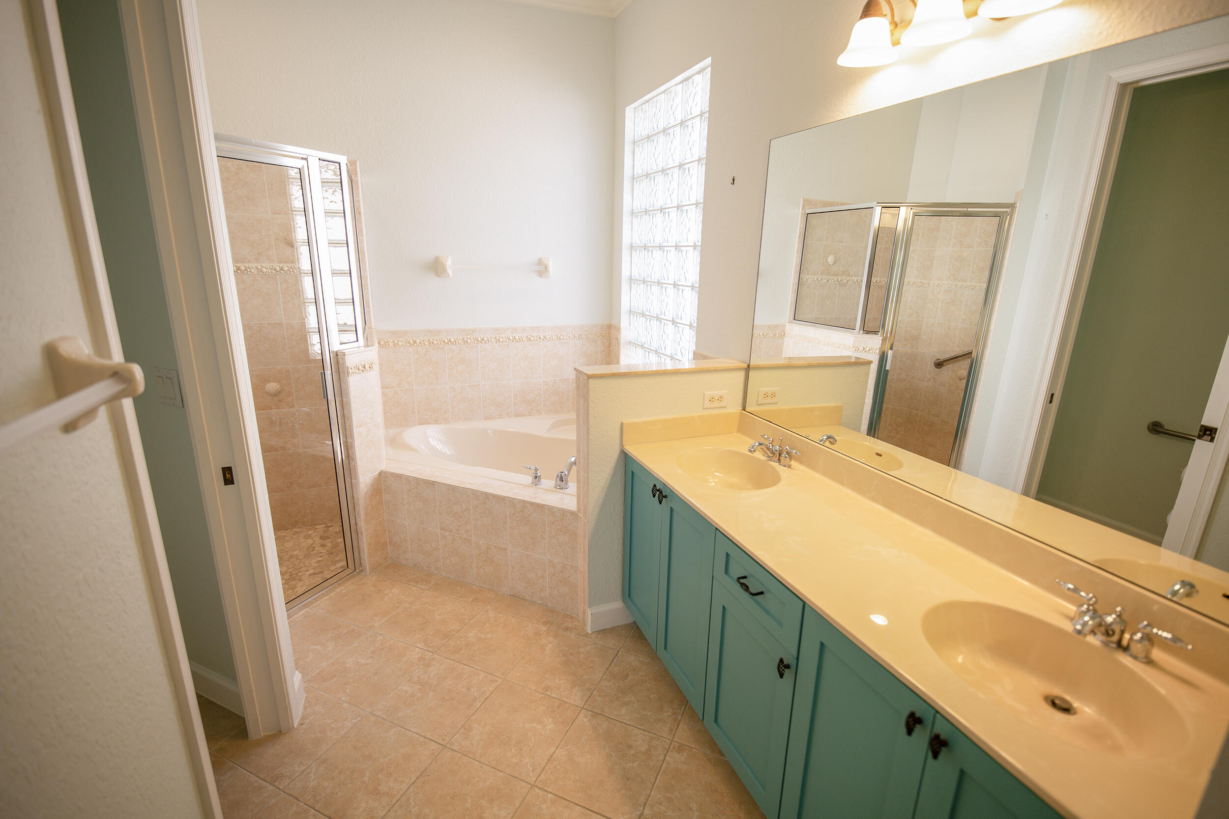 ST JAMES GOLF CLUB POD E PHASE II - Residential