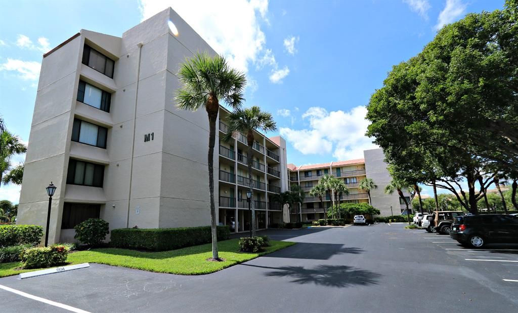 Photo of 1605 S Us Highway 1 #M1-501, Jupiter, FL 33477 (MLS # R10706620)