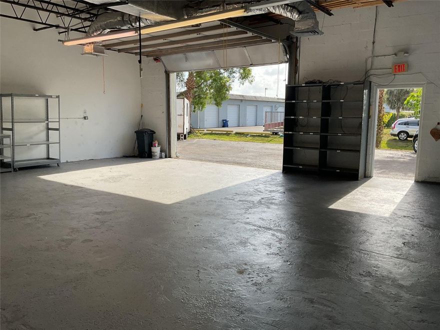 Prime small-bay warehouse available with full air conditioning, perfect for businesses needing clean, climate-controlled space. Located just minutes from the Sawgrass Expressway, this unit offers excellent accessibility to Broward and Palm Beach counties. Ideal for light manufacturing, distribution, or specialty storage. Features include 1,458 +/- SF of flexible space, 1 roll-up door, and convenient front-door parking. Rare opportunity in Coral Springs to secure a well-located, AC-equipped bay. Ready for immediate occupancy!