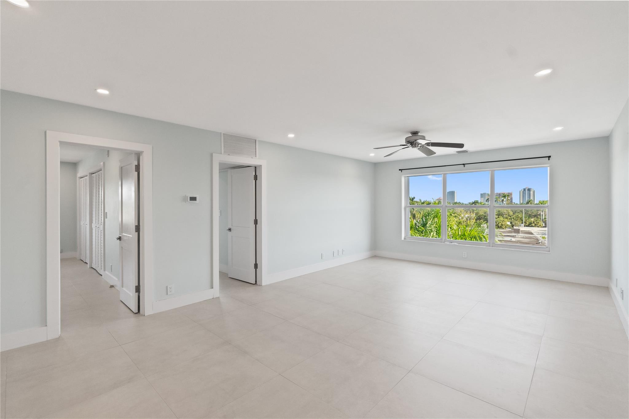 Las Olas Villas Condo - Residential Lease