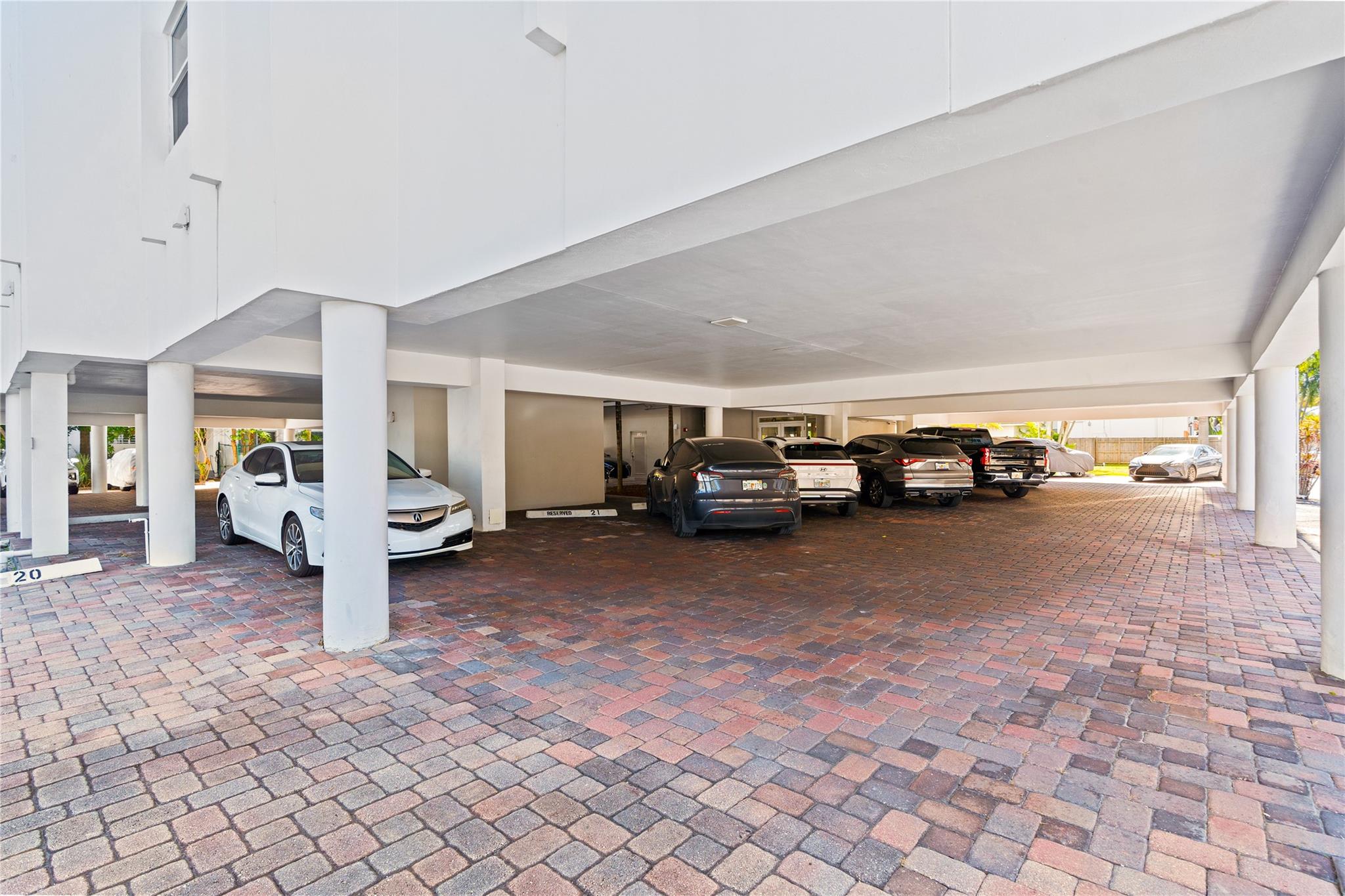 Las Olas Villas Condo - Residential Lease