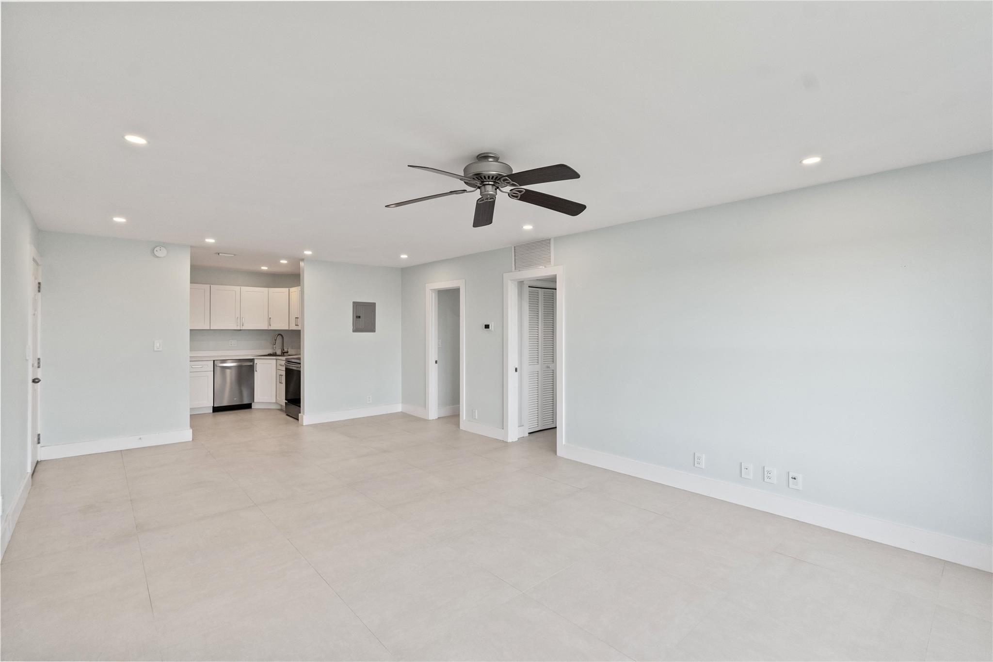 Las Olas Villas Condo - Residential Lease