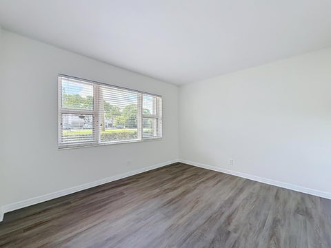 Tiny photo for 3121 NE 51st Street NE #102E, Fort Lauderdale, FL 33308 (MLS # B26090553)