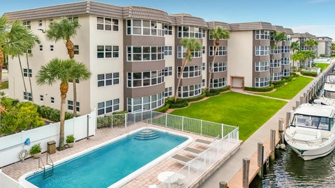 Tiny photo for 3121 NE 51st Street NE #102E, Fort Lauderdale, FL 33308 (MLS # B26090553)