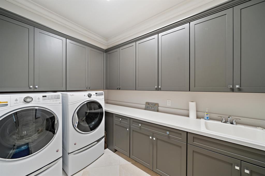 JUPITER COUNTRY CLUB - Residential