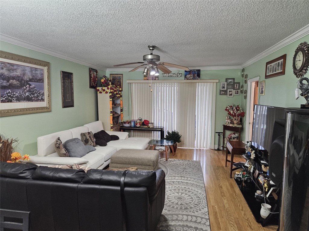 QUAIL RUN OF SUNRISE - Residential