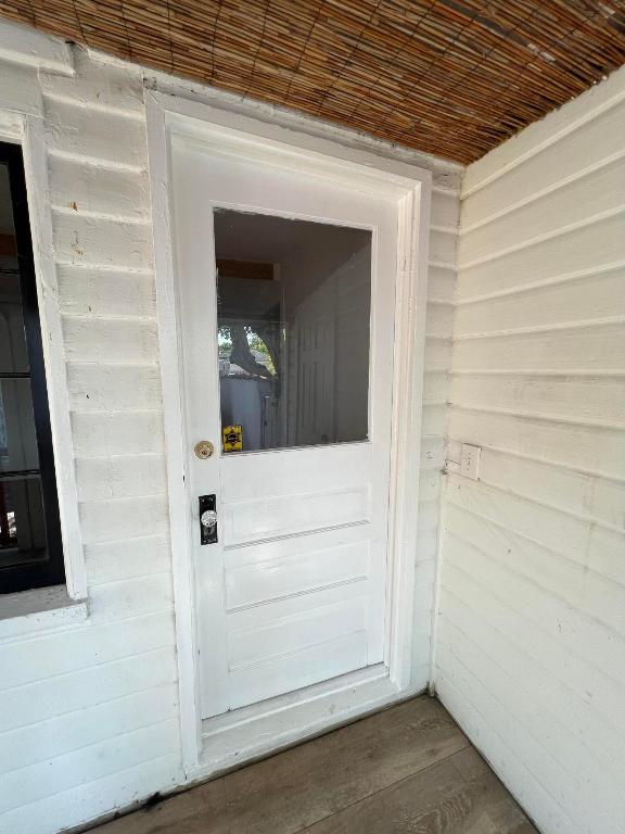 LAKE WORTH TOWN OF - Residential Lease