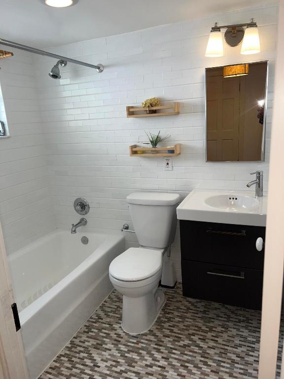 LAKE WORTH TOWN OF - Residential Lease