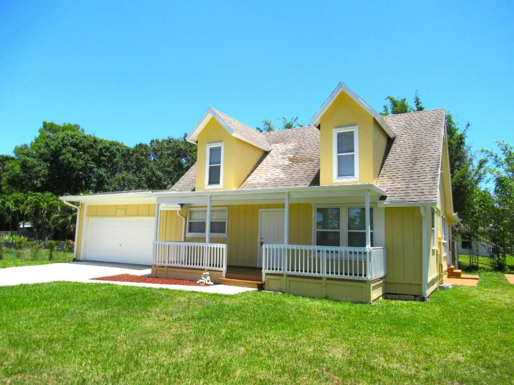 Photo of 5310 Palm Drive, Fort Pierce, FL 34982 (MLS # R11091383)