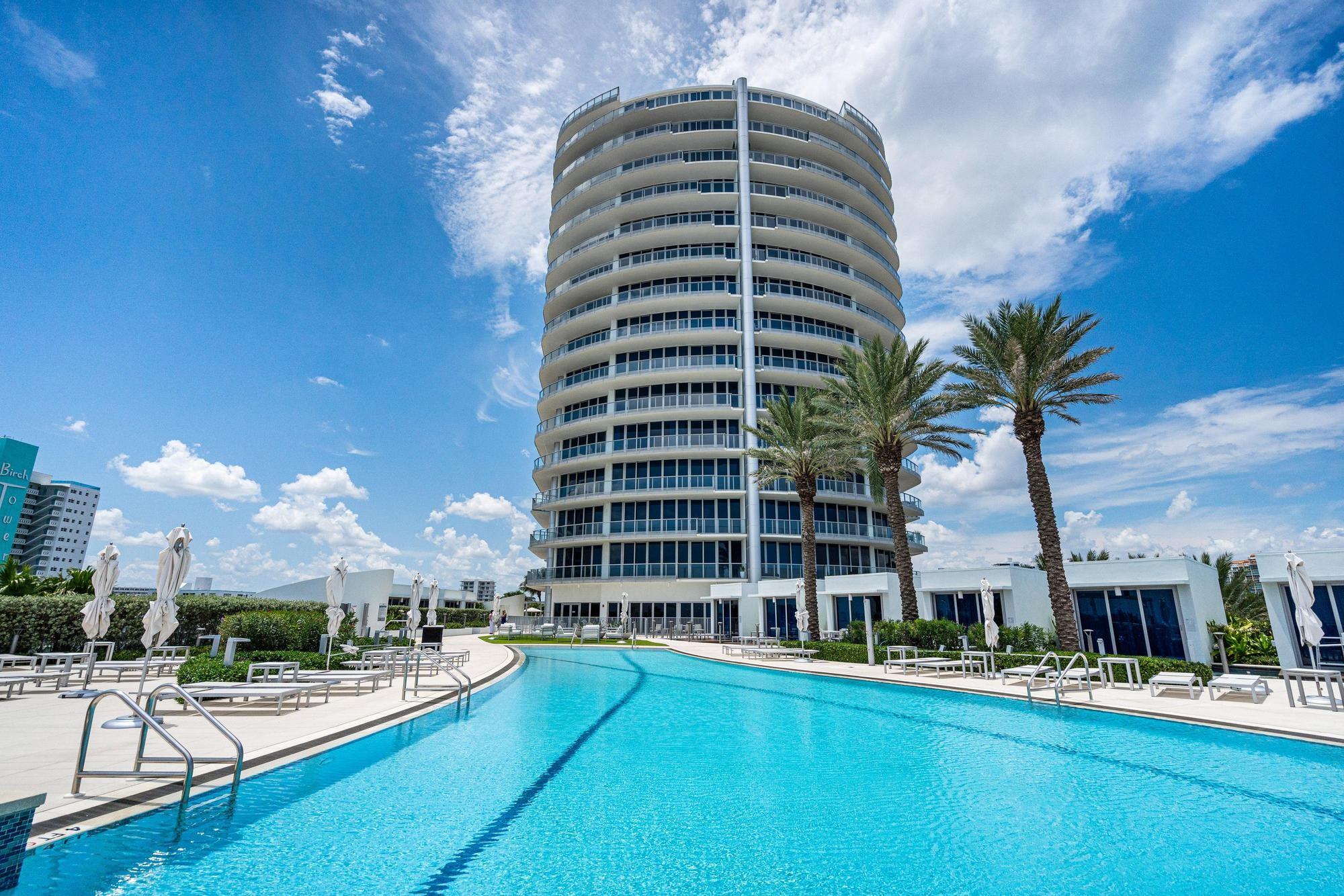 PARAMOUNT - Residential