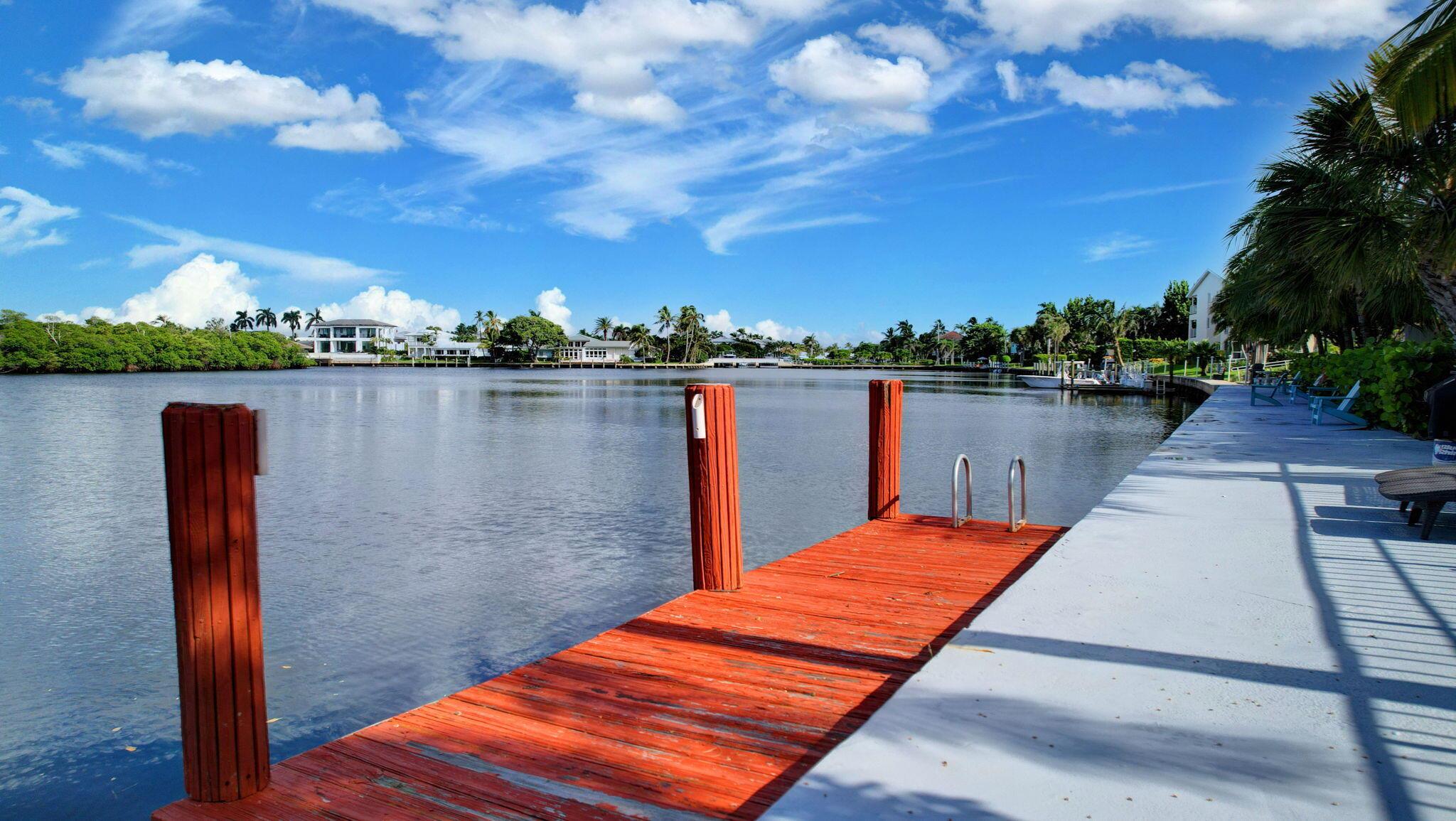 OCEAN PARK MANOR CONDO - Residential