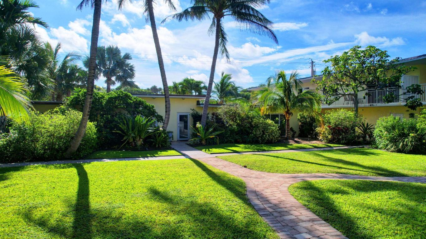 OCEAN PARK MANOR CONDO - Residential