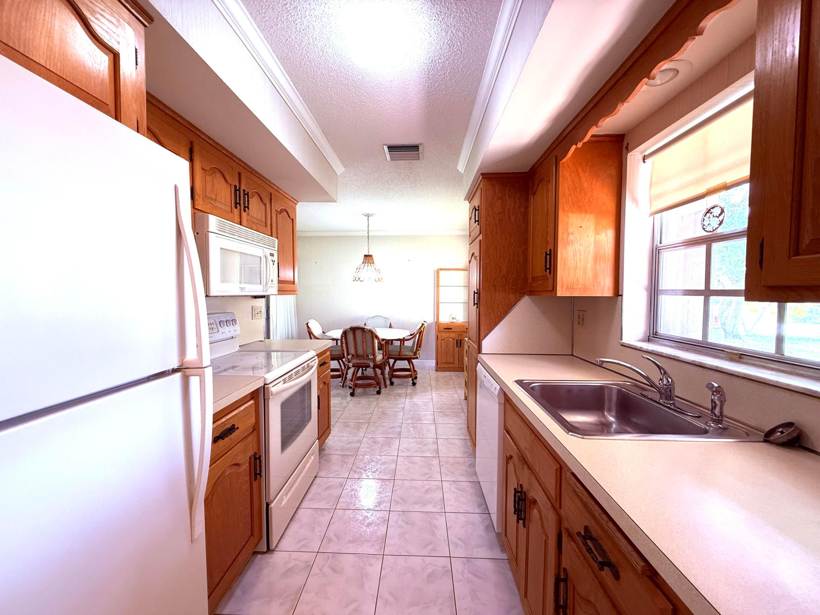 PORT ST LUCIE SECTION 6 - Residential