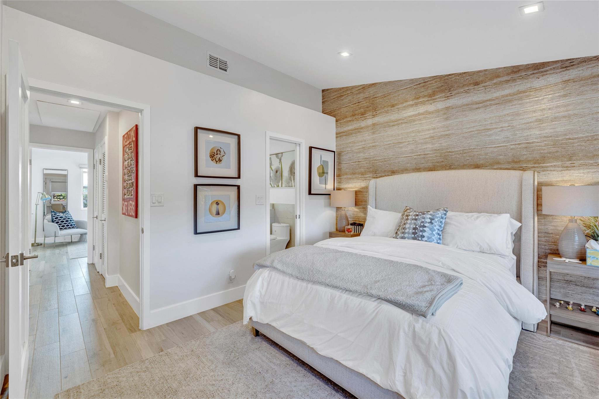 EDGEWATER TOWNHOMES - Residential Lease