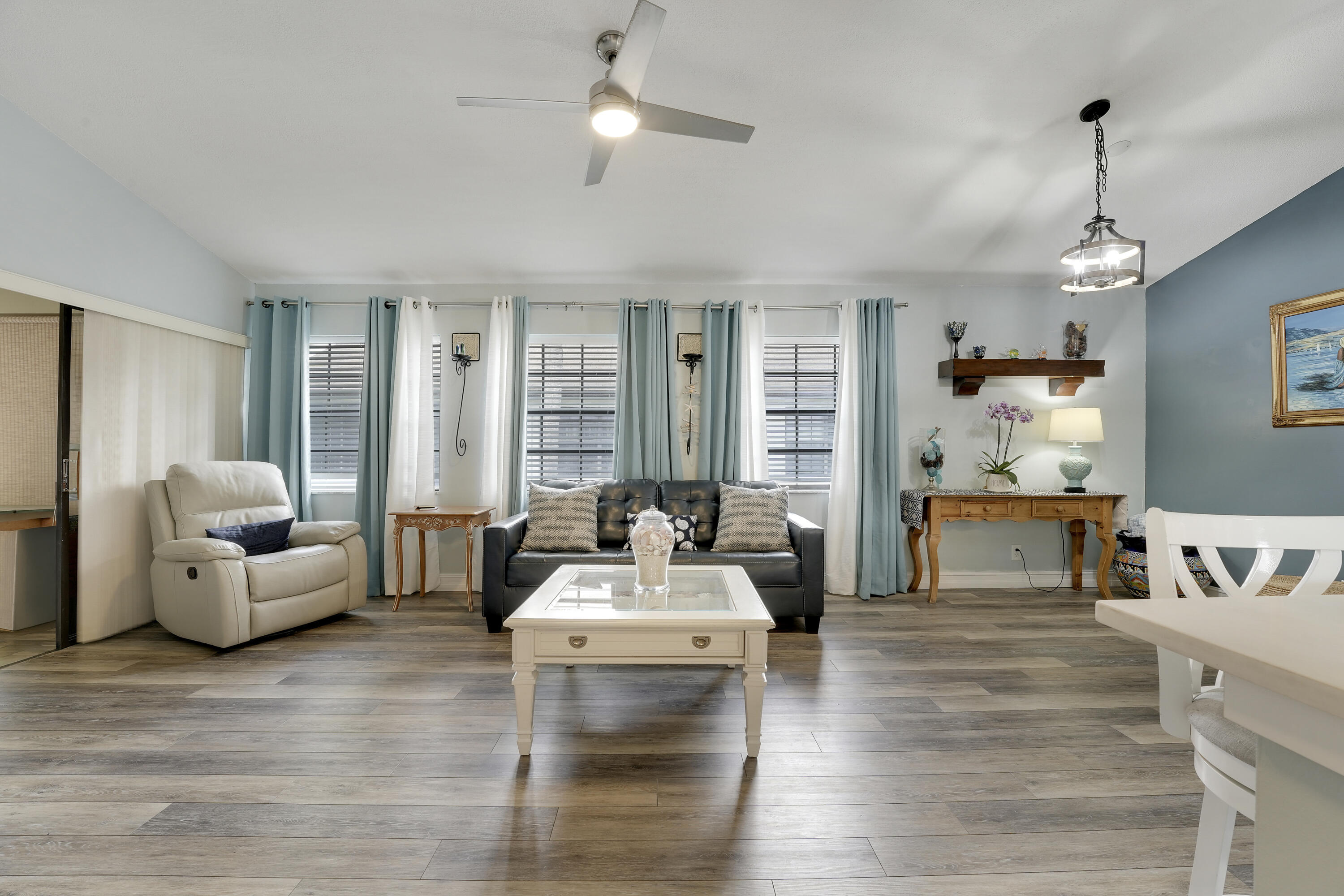 3263 Perimeter Drive