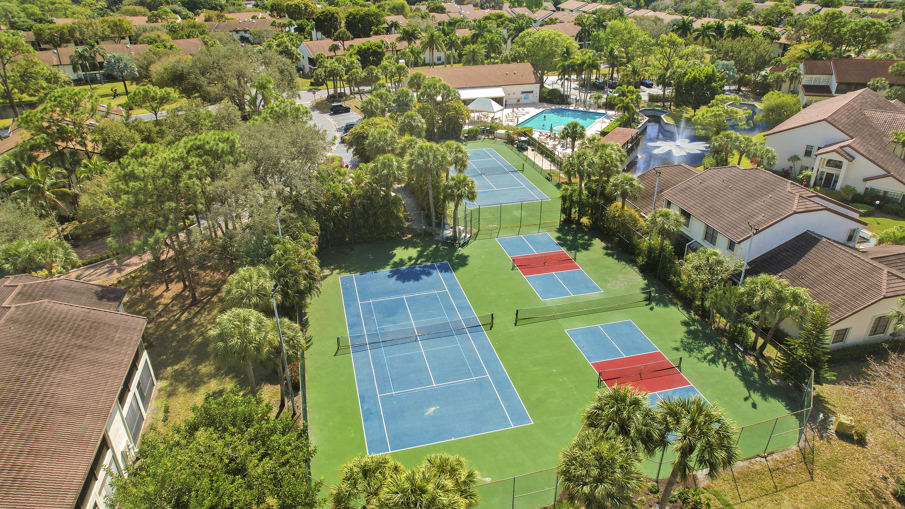 LUCERNE PARK CONDOS 1, 1A, 2 THRU 15 AND 23 THRU 2 - Residential