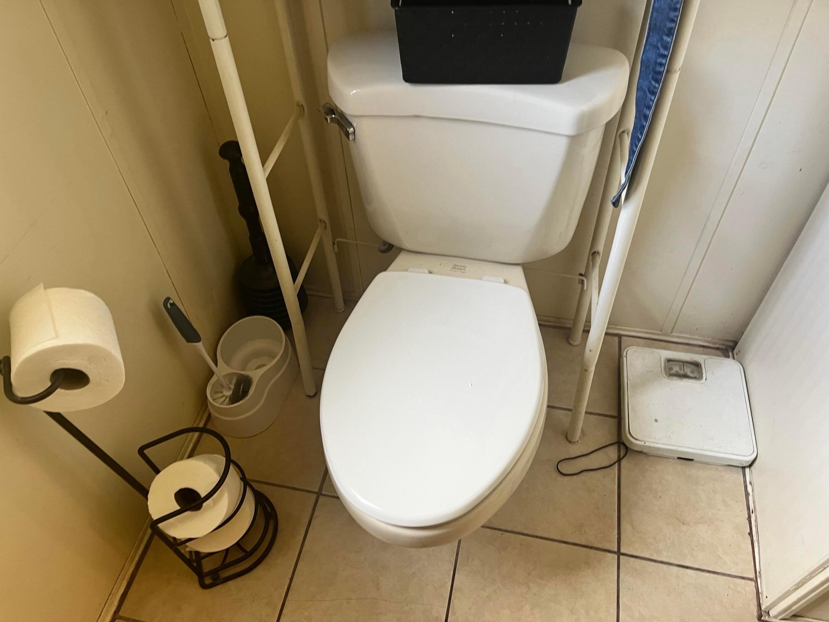 TROPICAL ISLES - Residential