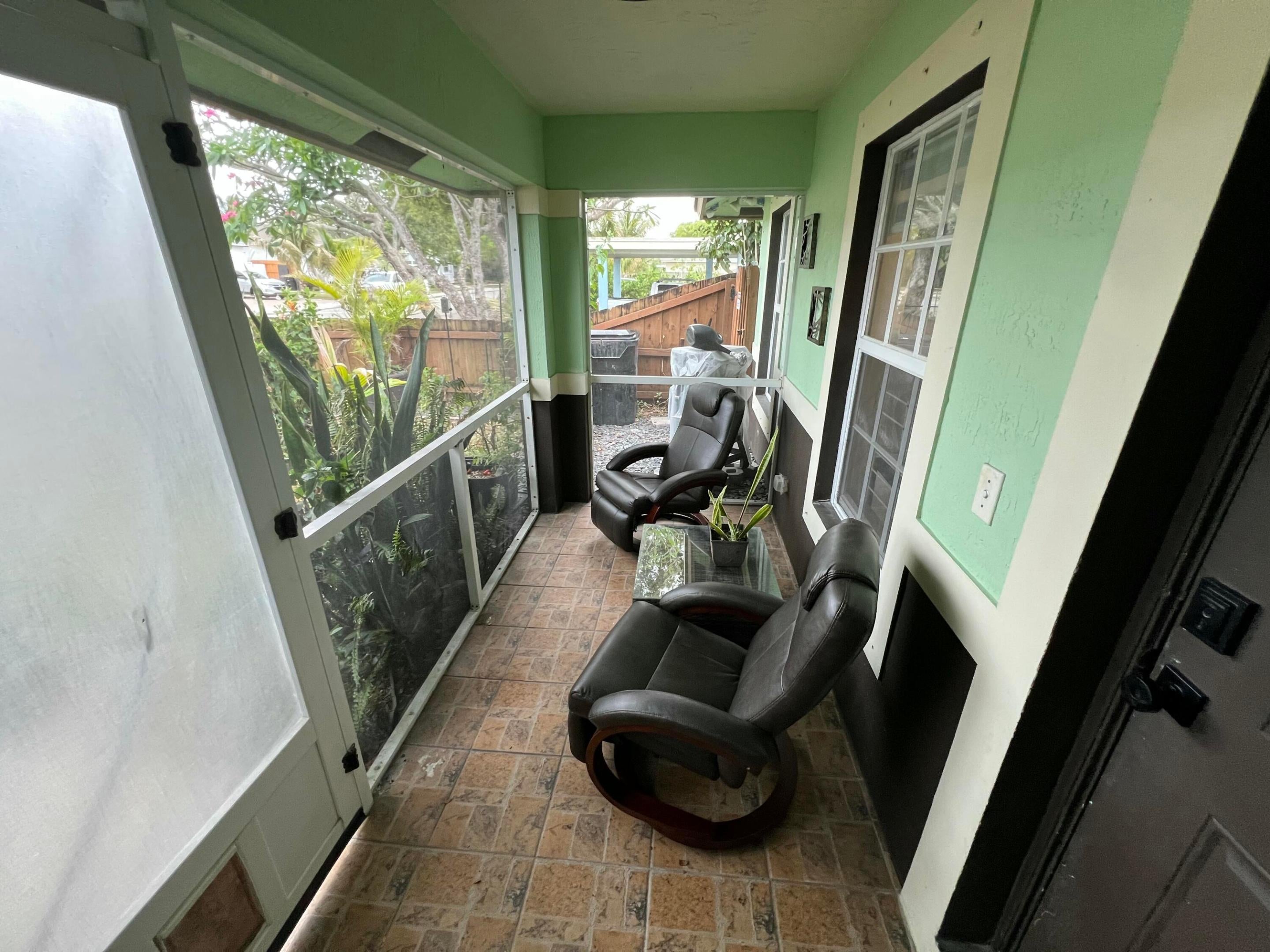 Properties 703 S A Street S