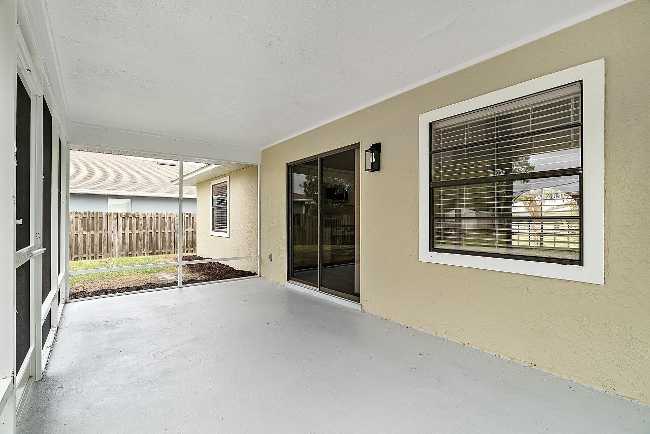 SEBASTIAN HIGHLANDS UNIT - Residential