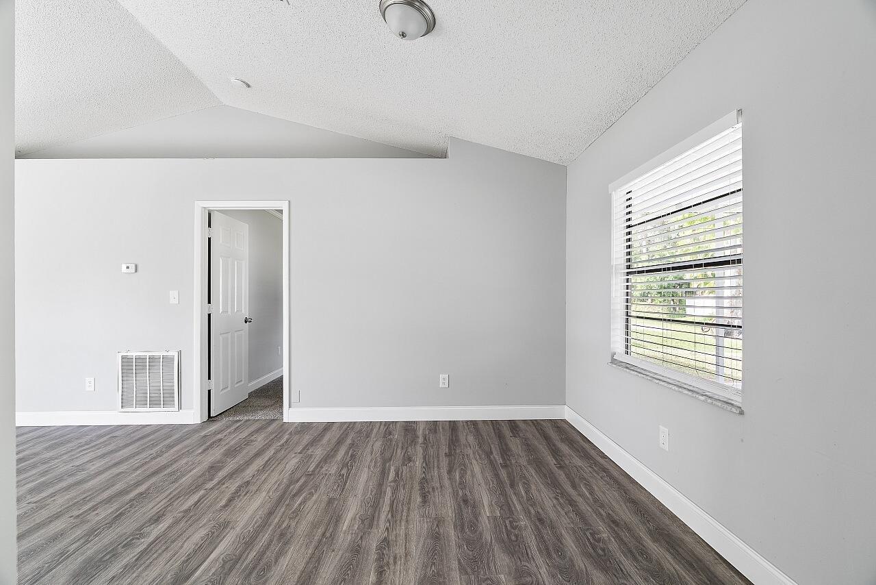 SEBASTIAN HIGHLANDS UNIT - Residential