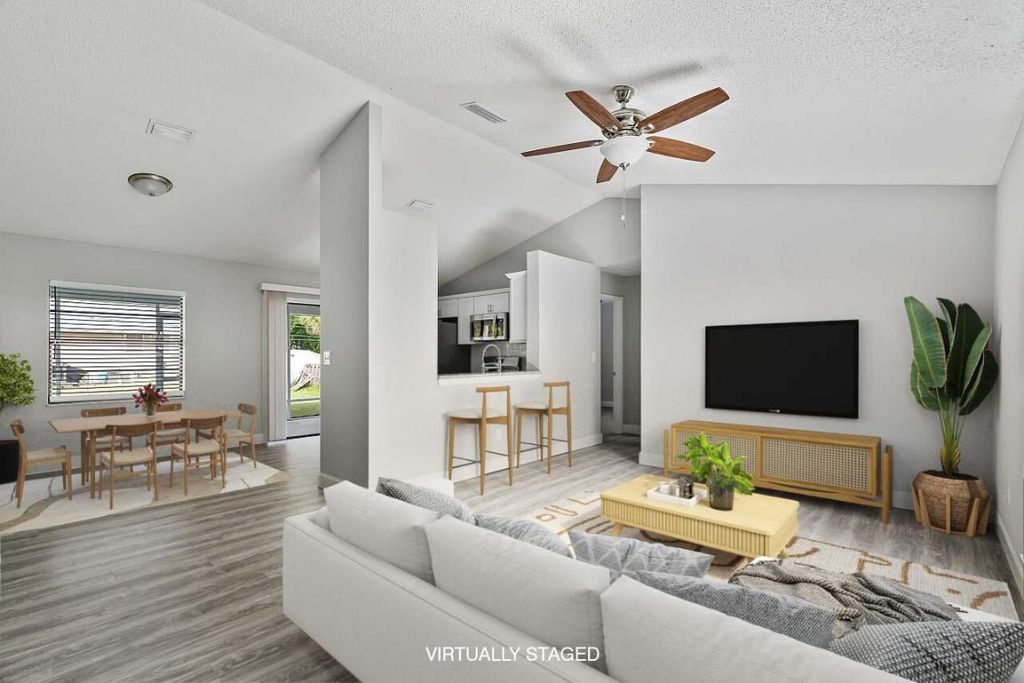 Photo of 914 Devon Avenue, Sebastian, FL 32958 (MLS # R11146507)