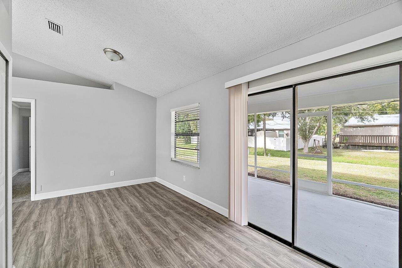 SEBASTIAN HIGHLANDS UNIT - Residential