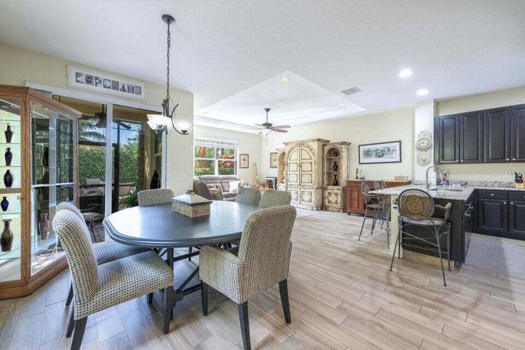 Photo of 4763 Cadiz Circle, Palm Beach Gardens, FL 33418 (MLS # R11090337)