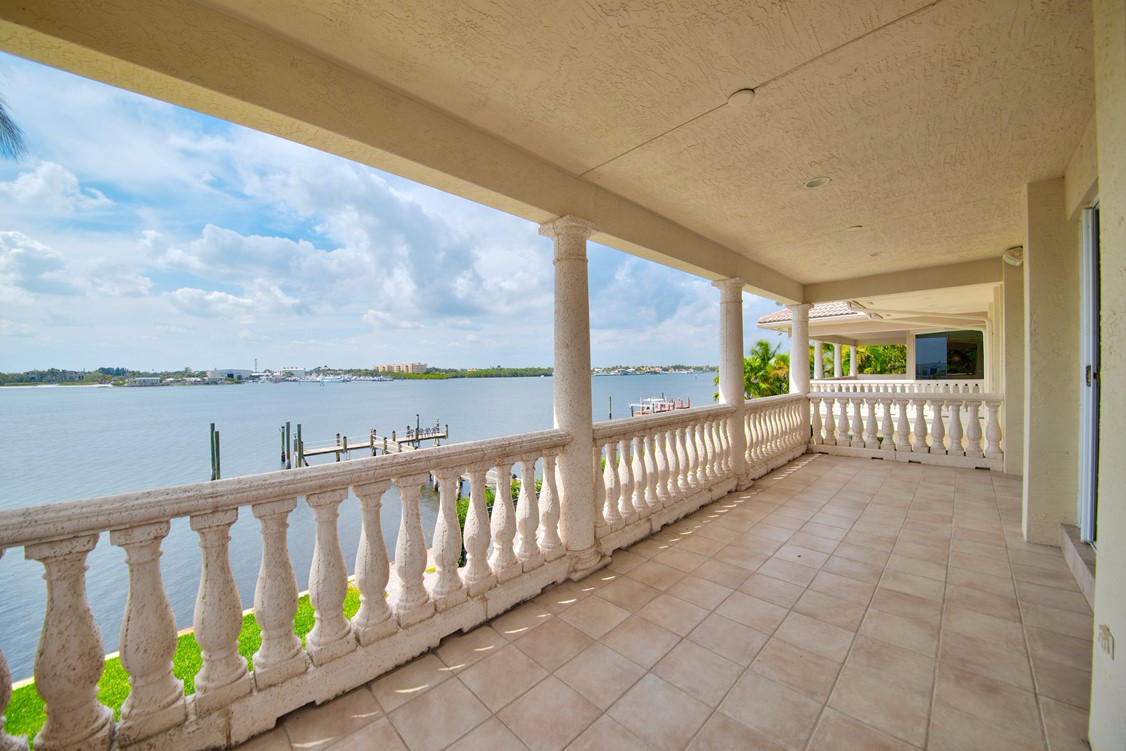 POINT MANALAPAN 9 - Residential