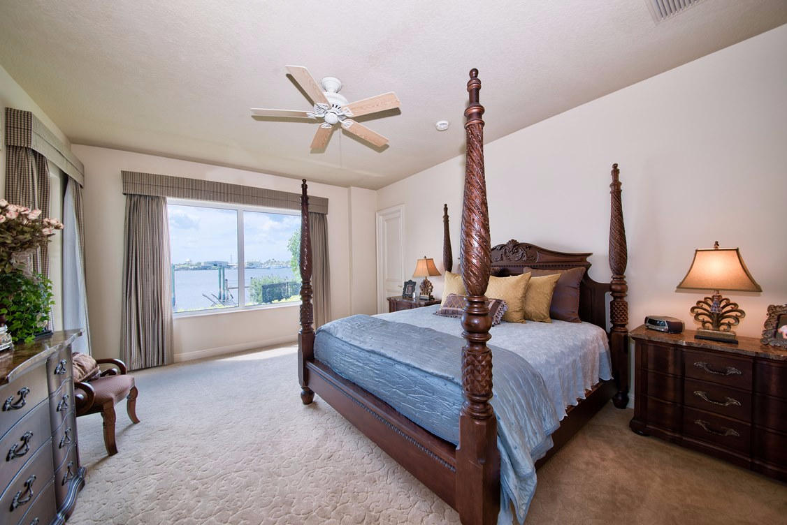 POINT MANALAPAN 9 - Residential