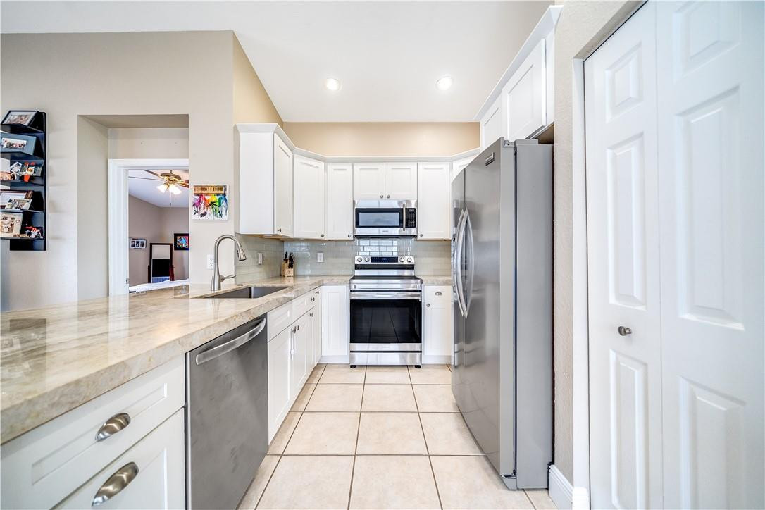 Olympia & York Residentia - Residential
