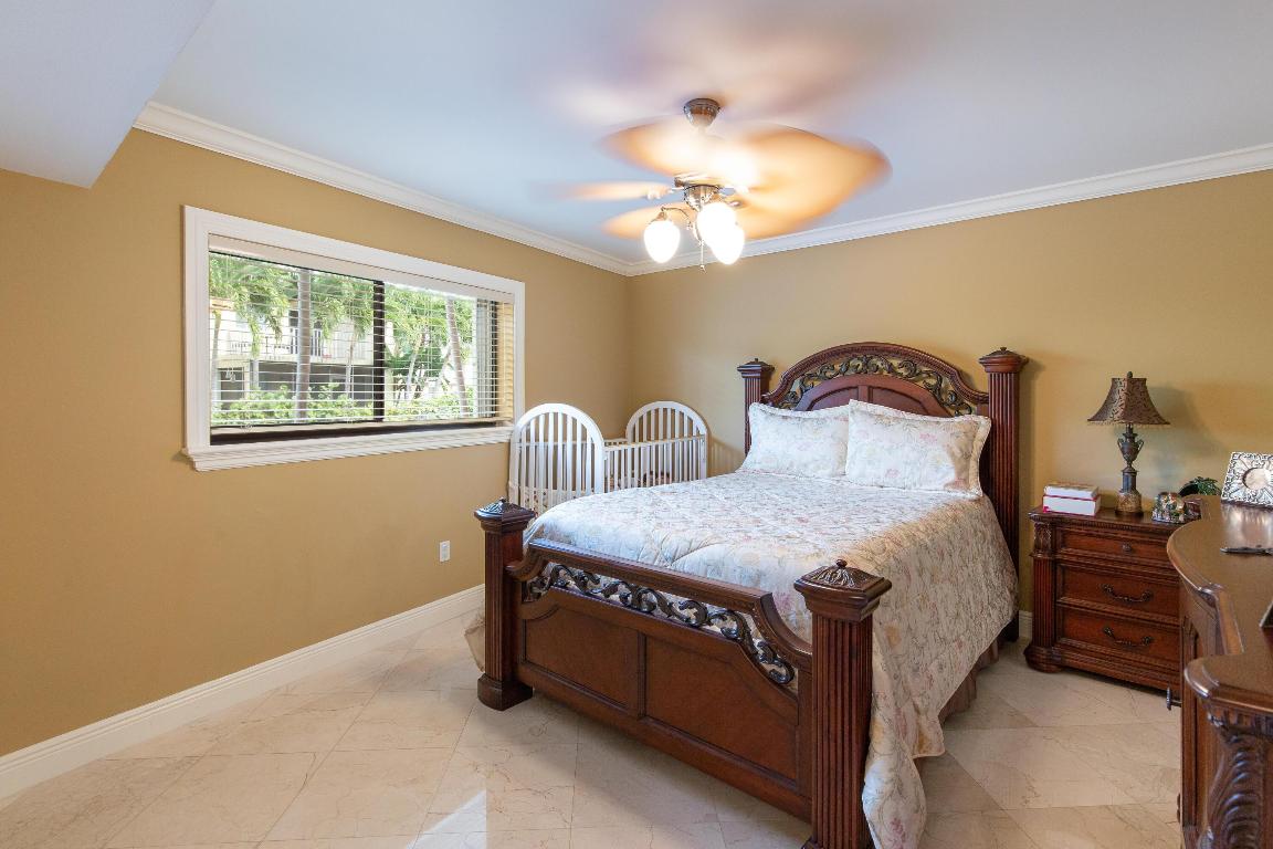 SOUTHGATE CONDO - Residential