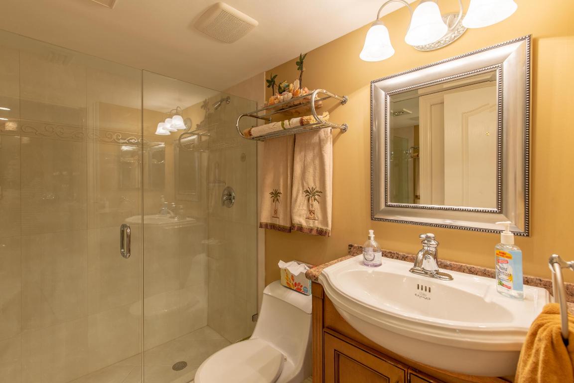 SOUTHGATE CONDO - Residential