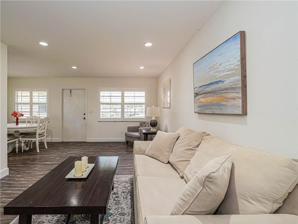 Photo of 76 Royal Oak Drive #205, Vero Beach, FL 32962 (MLS # B26029975)