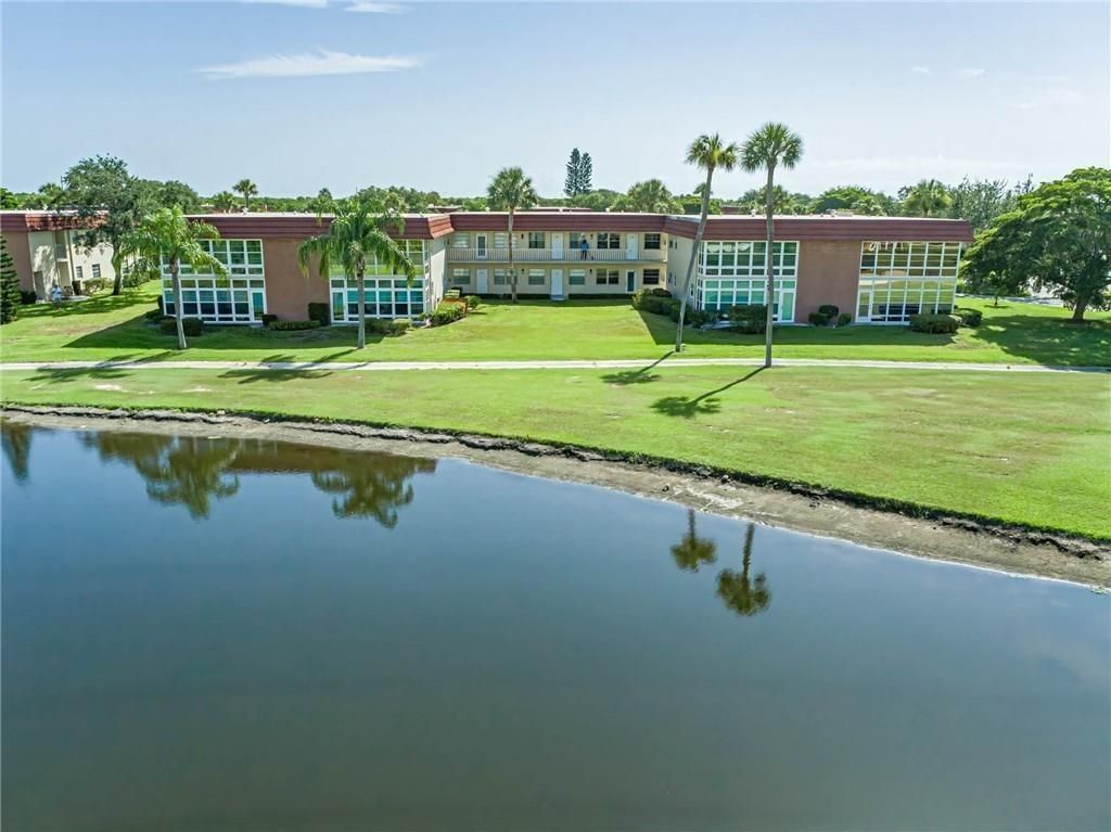 Photo of 76 Royal Oak Drive #205, Vero Beach, FL 32962 (MLS # B26029975)