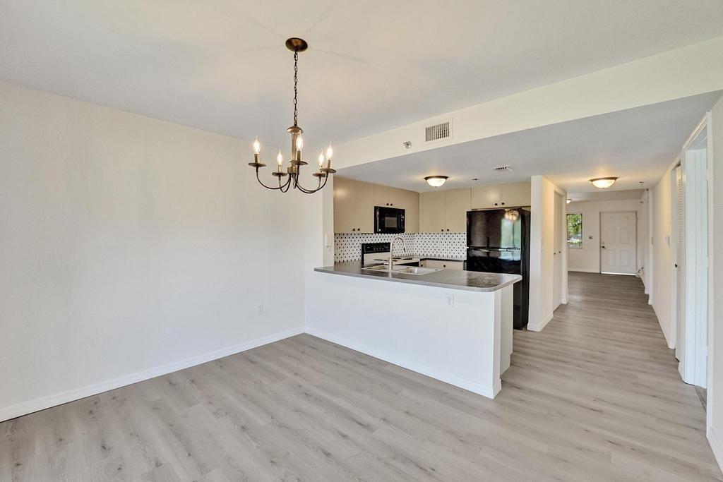 TANGERINE - Residential